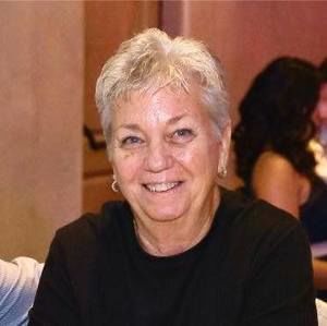 Meet your Posher, Claudia